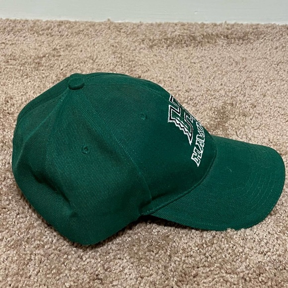 University‎ of Hawaii Adjustable Hate - Picture 2 of 4